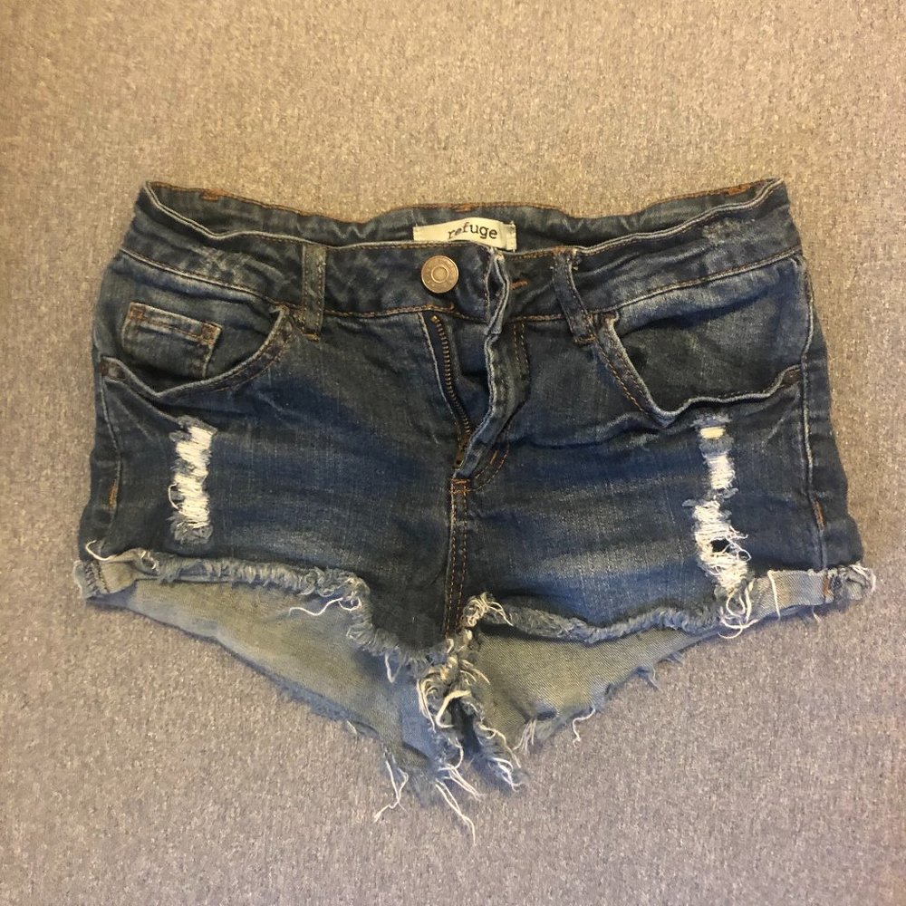 Refuge Distressed Dark Wash Shorts